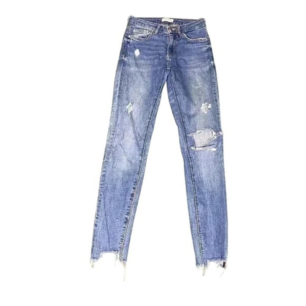 Zara Women's Premium Denim Stretch Raw Hem Distressed Jeans‎ Size 2